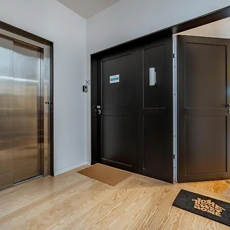 Nomads Lux - 1bdr Almada Cool Apartment Porto